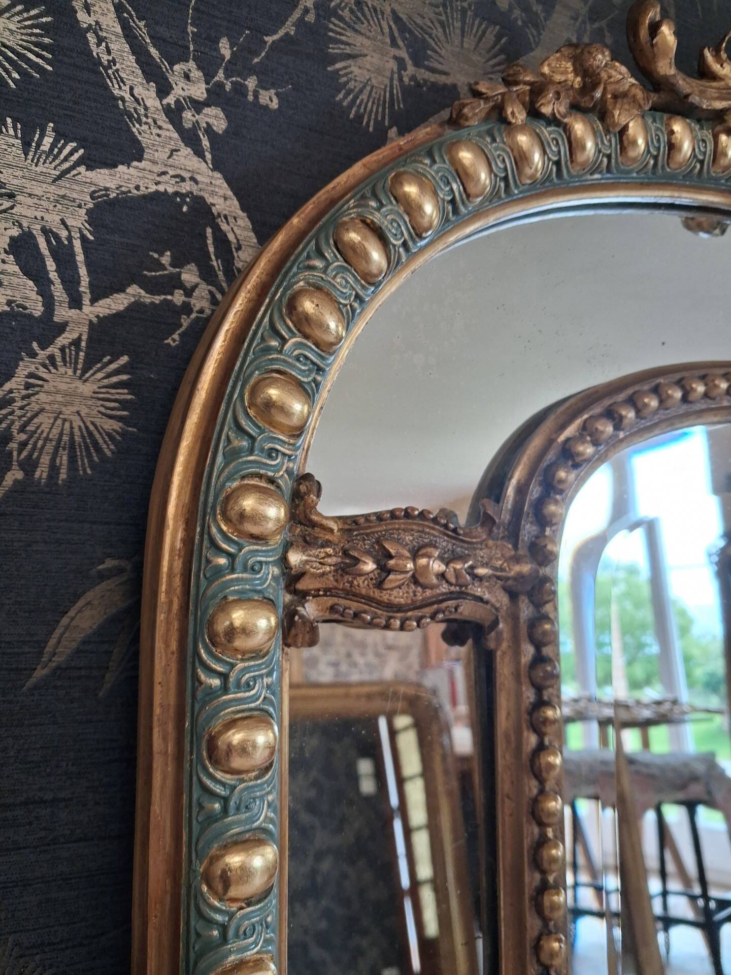 Mirror with shutters 144x83