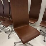 Chaise Oxford à dossier haut par Arne Jacobsen pour Fritz Hansen