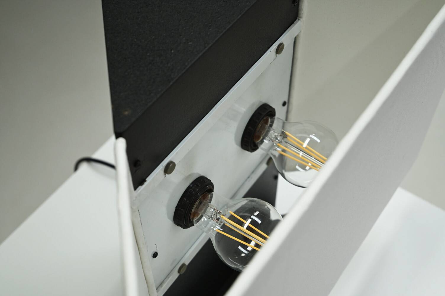 Accademia table lamp from Cini Boeri for Artemide, 1970s Italy.