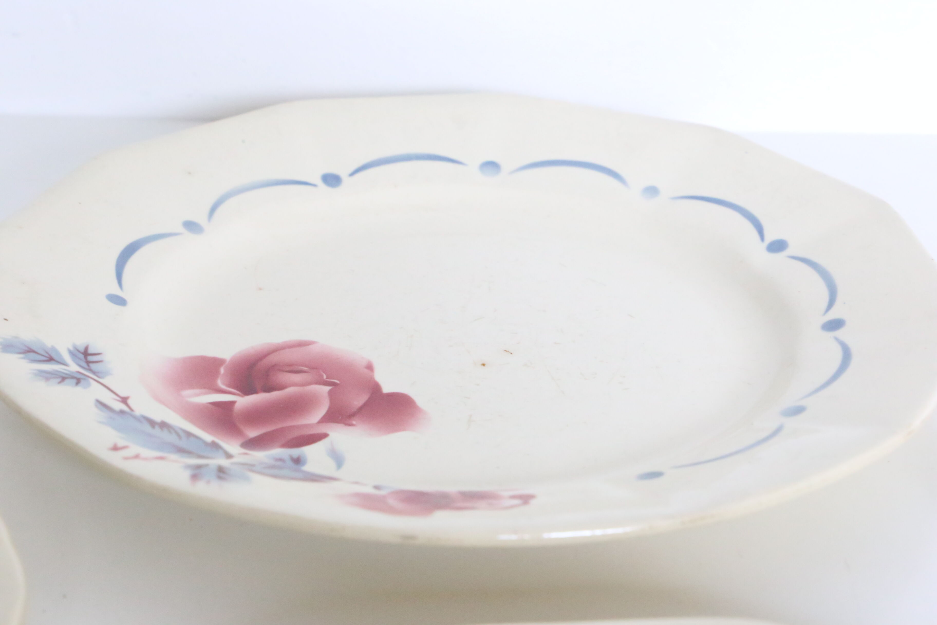 Set of 4 flat plates Sarreguemines Digoin Boulogne motif