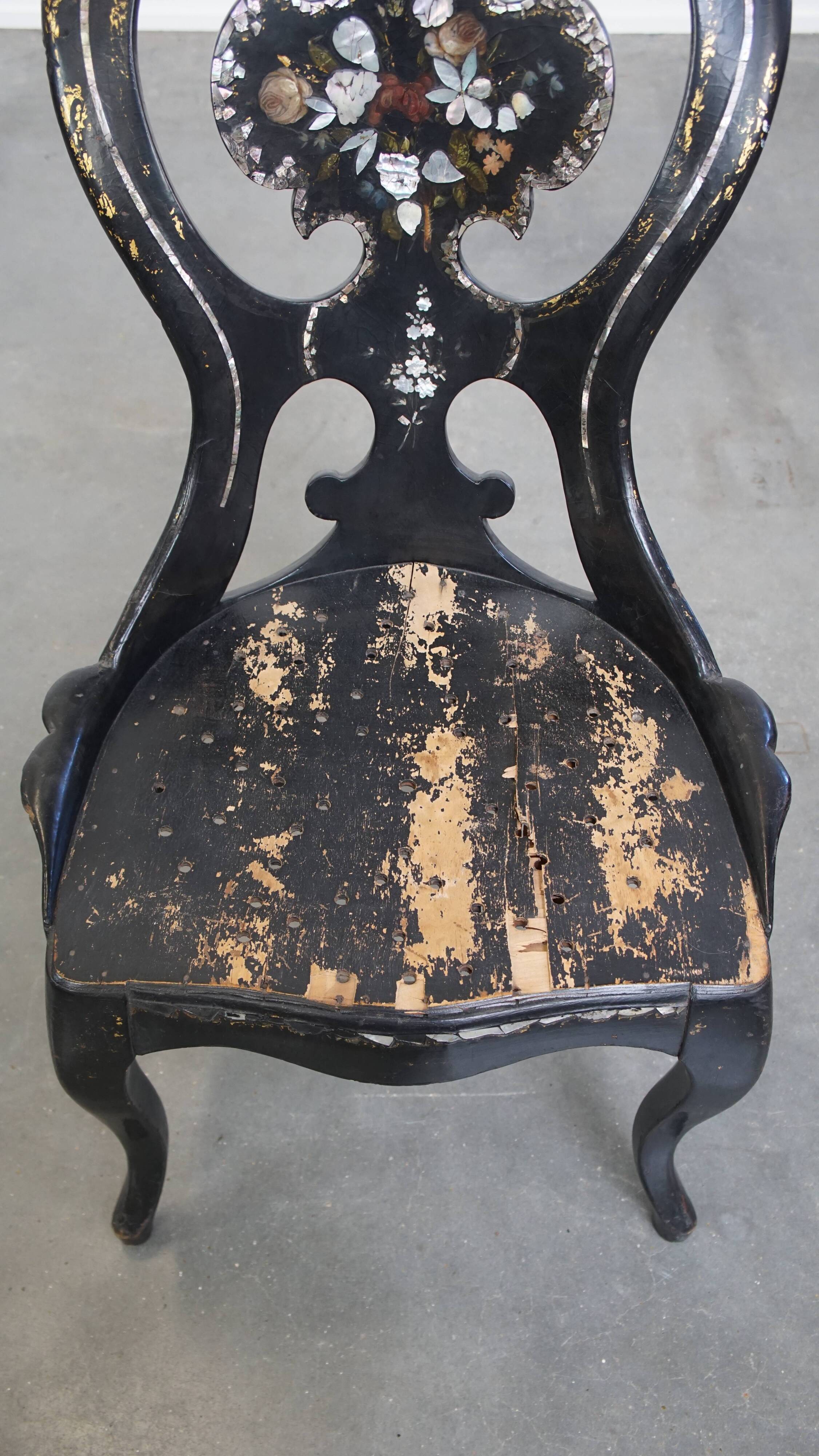 19th-Century English Chinoiserie Mother of Pearl Decorative Chair