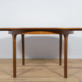 Mid Century Round Extendable Dining Table from McIntosh, 1960s