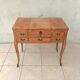 Travailleuse style Louis XV en placage de noyer