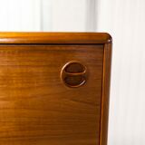 Scandinavian high enfilade 1960 solid teak