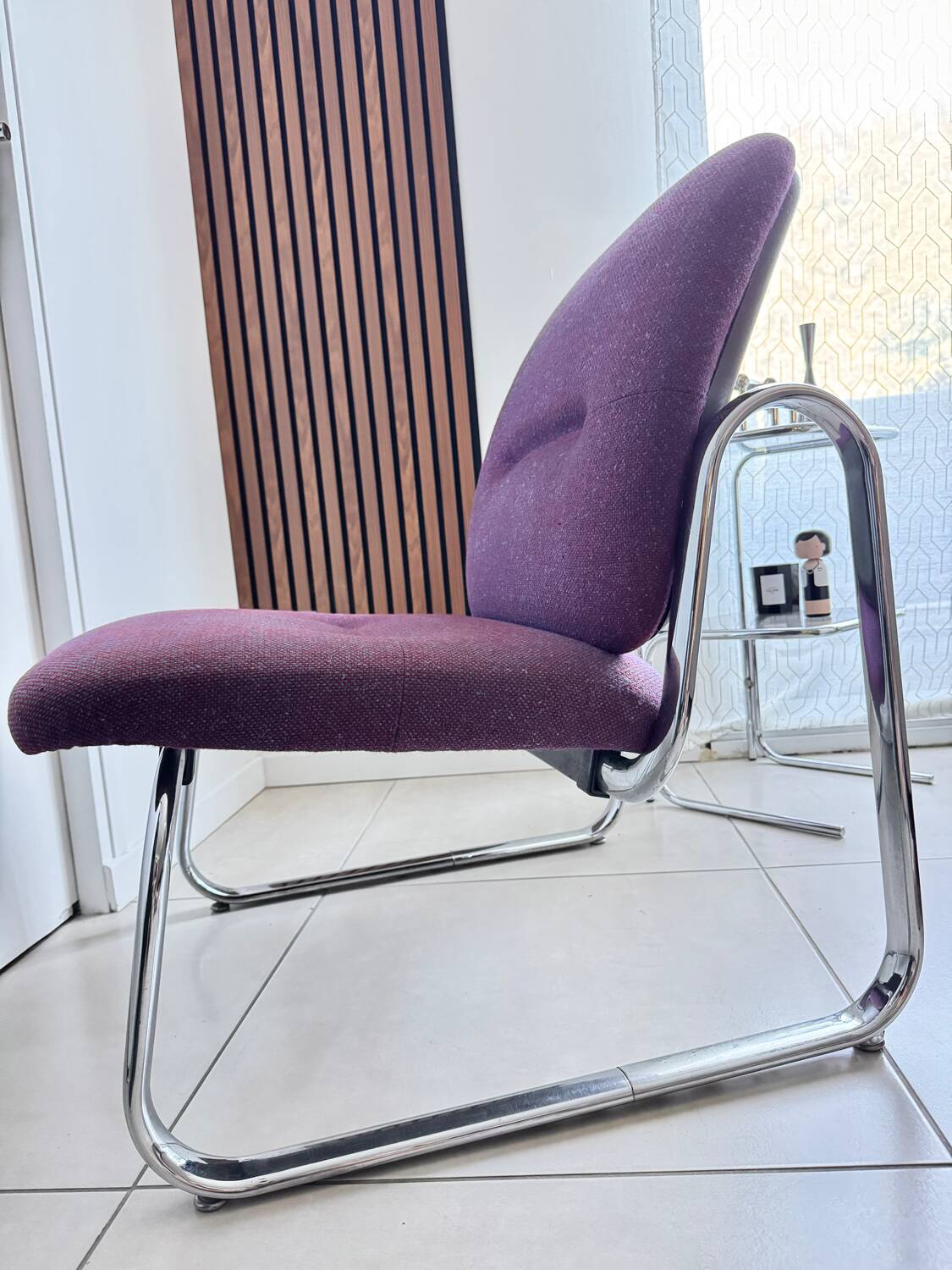 Old vintage Strafor fireside chair