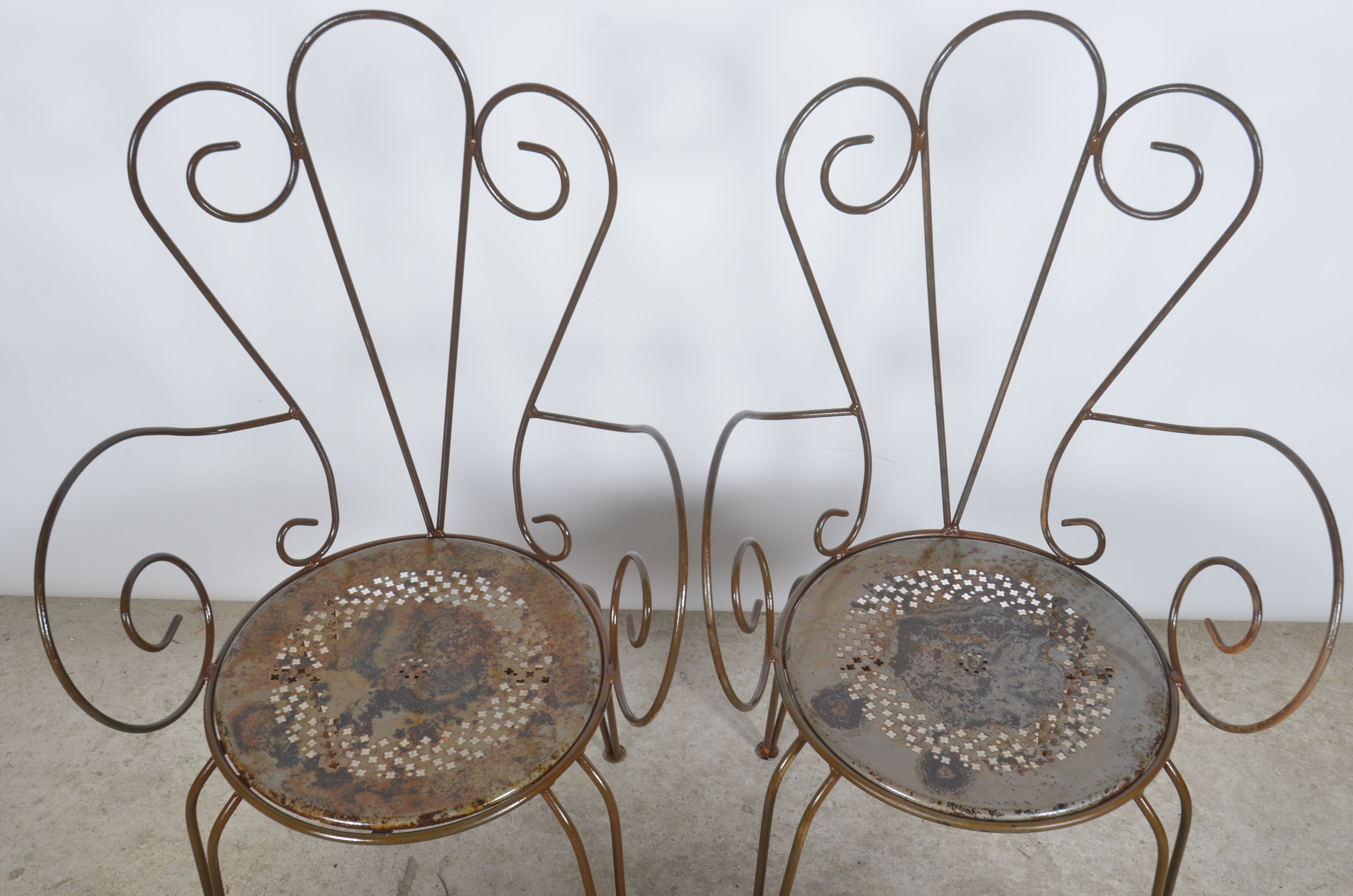 Chaises de jardin en fer forgé