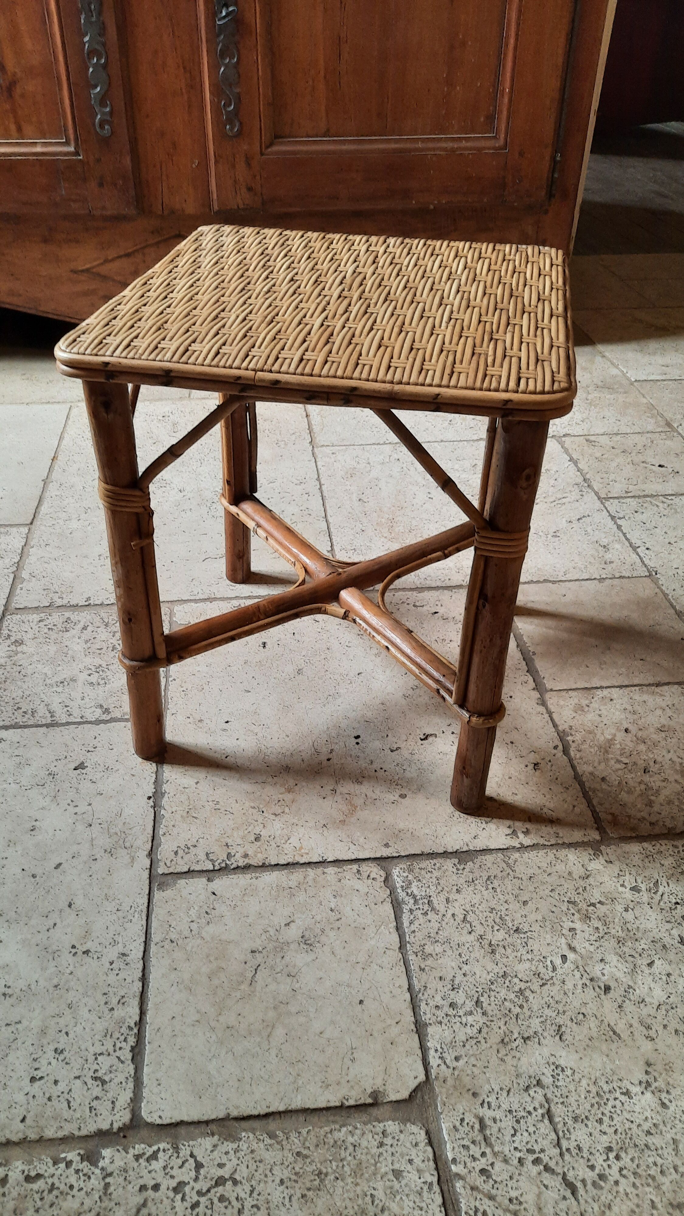 Table de salon de jardin rotin et osier