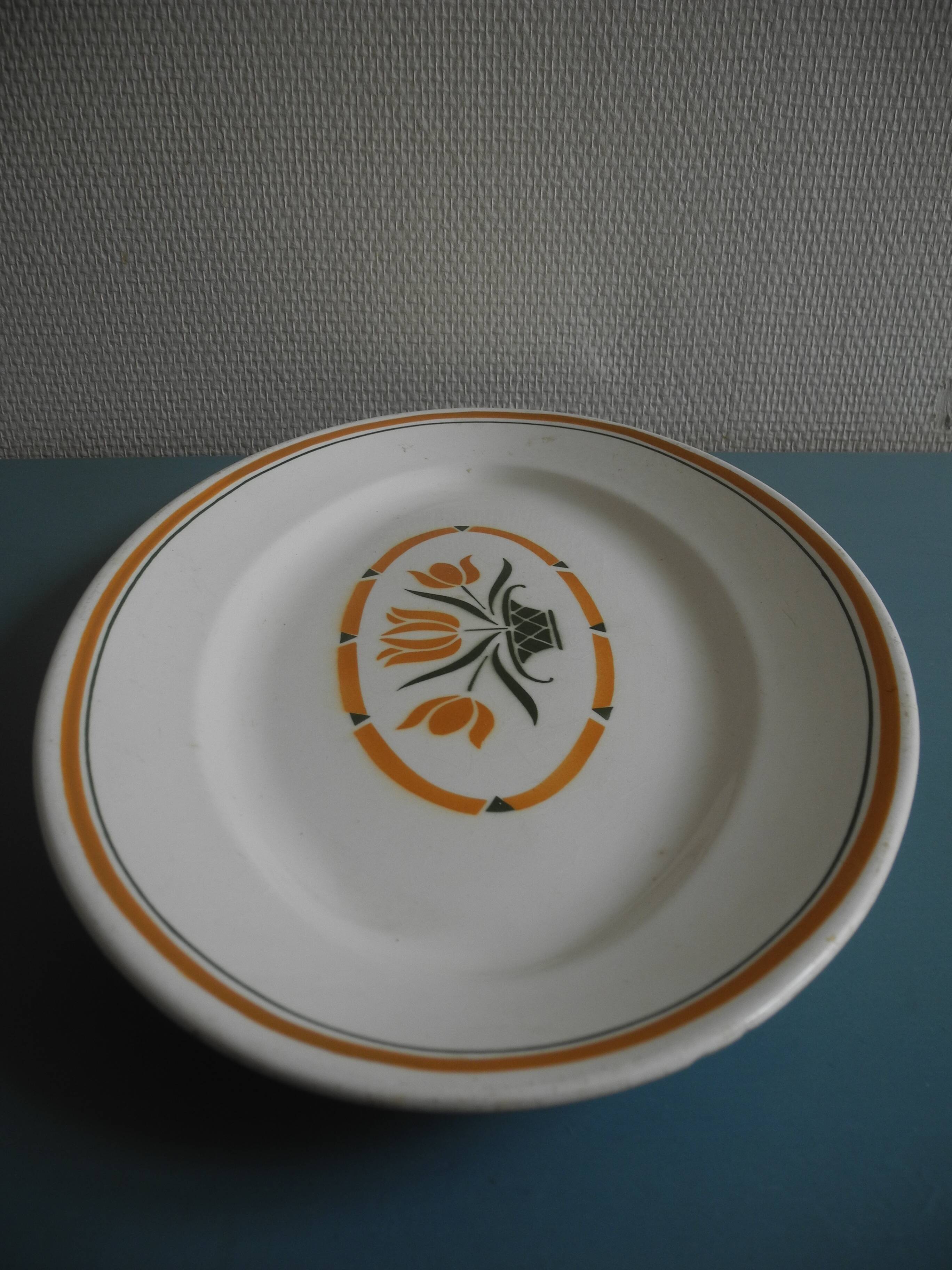 old French serving dish from Salins EC Terre Fer Nouvelles Galeries