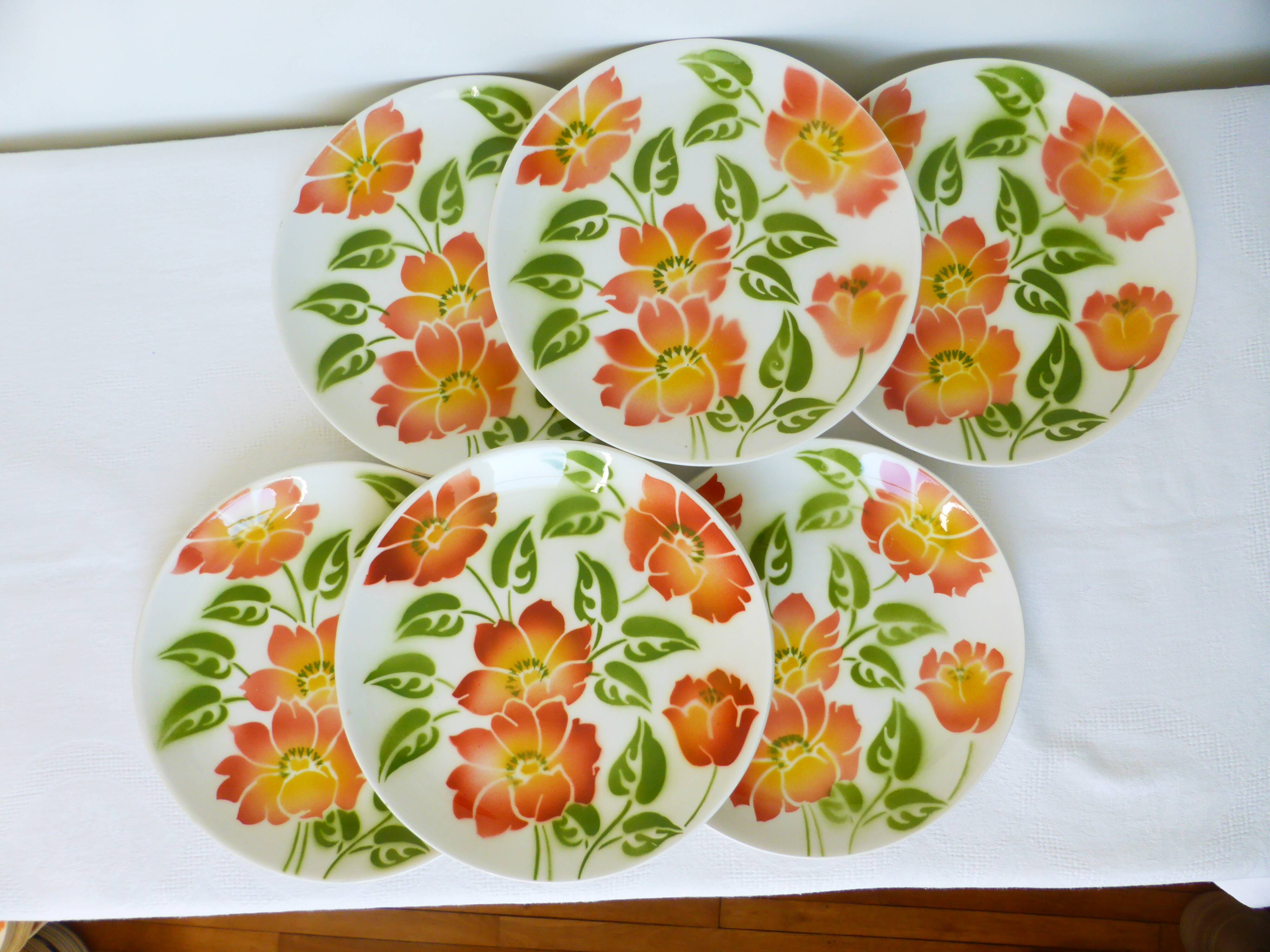 6 Moulin des Loups Orchies Ontario pattern dessert plates 210686