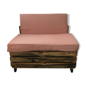 Canapé en bois de palettes avec