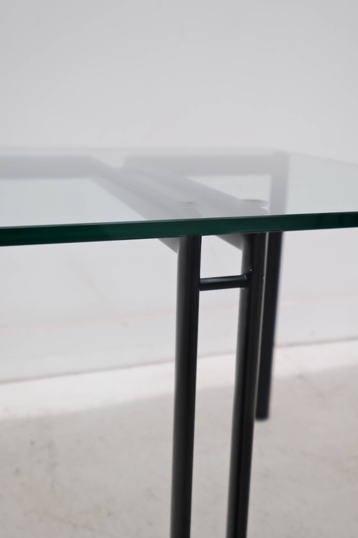 Catellan italia side table in metal and glass, 1980