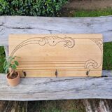 Wall coat rack