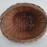 Vintage wicker basket for bicycle