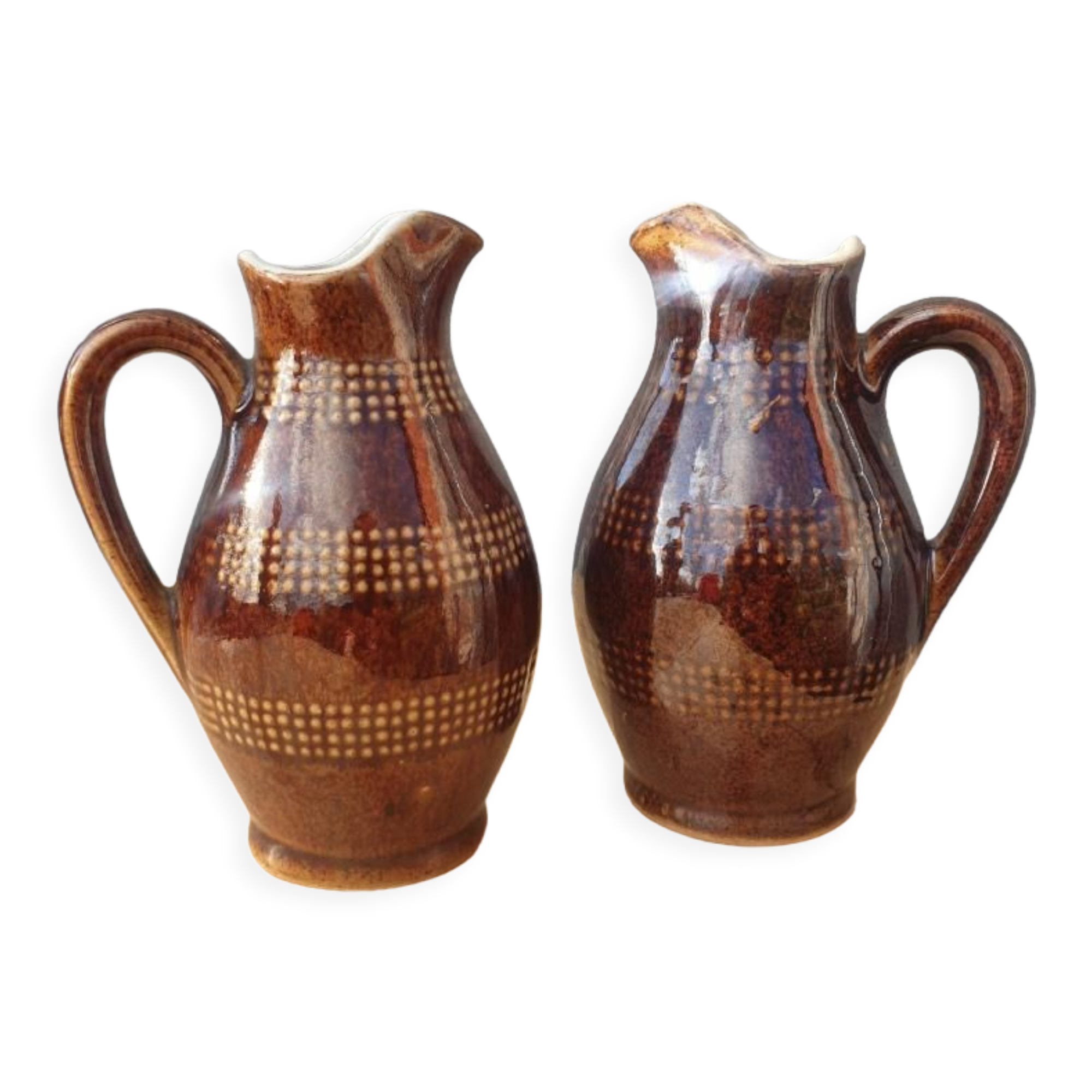 Pair of Renault sandstone pitchers pourers of the 7 dwarfs