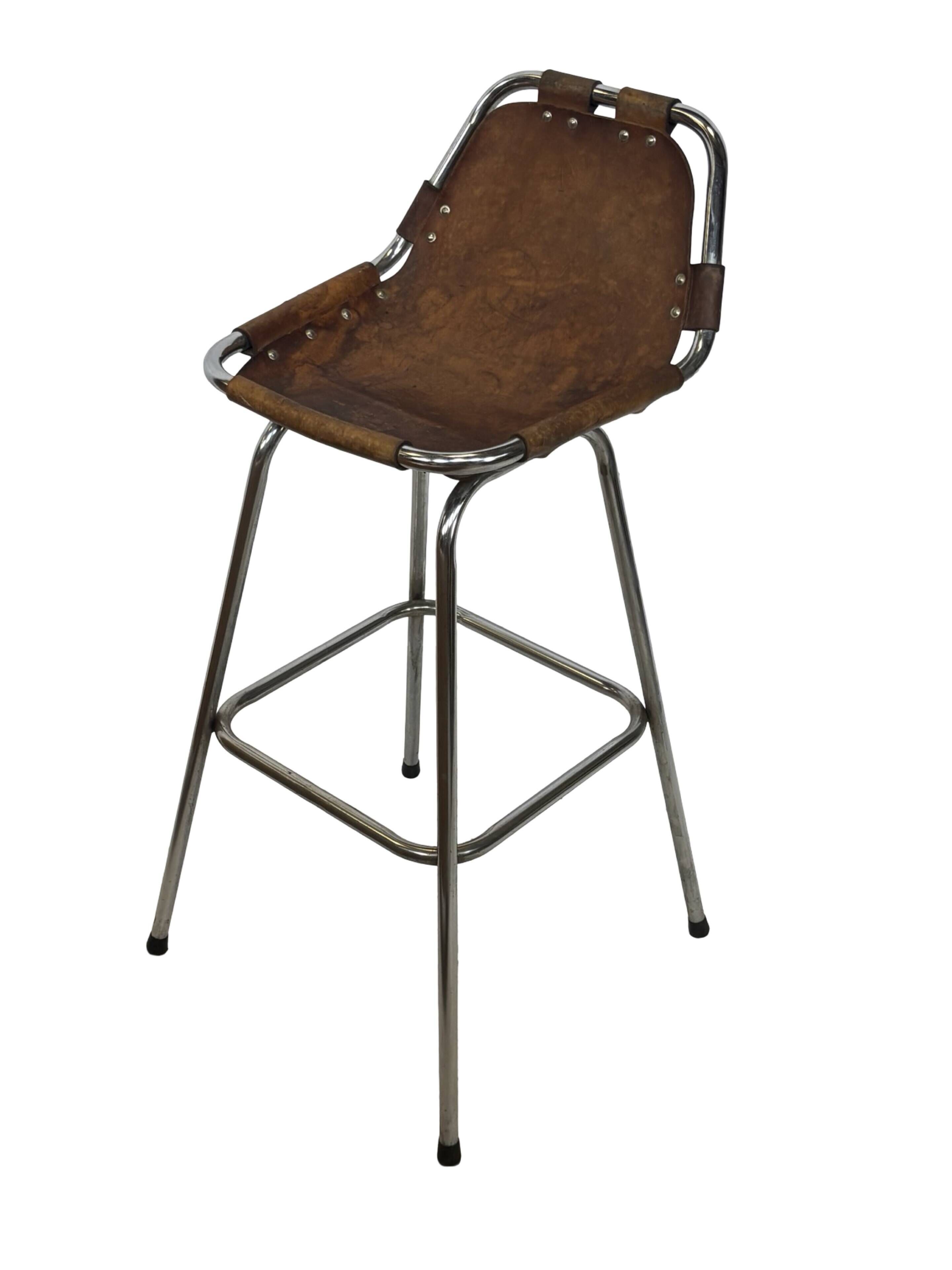 Tabouret de bar vintage Dal Vera sélectionné par Charlotte Perriand design 'Les Arcs'