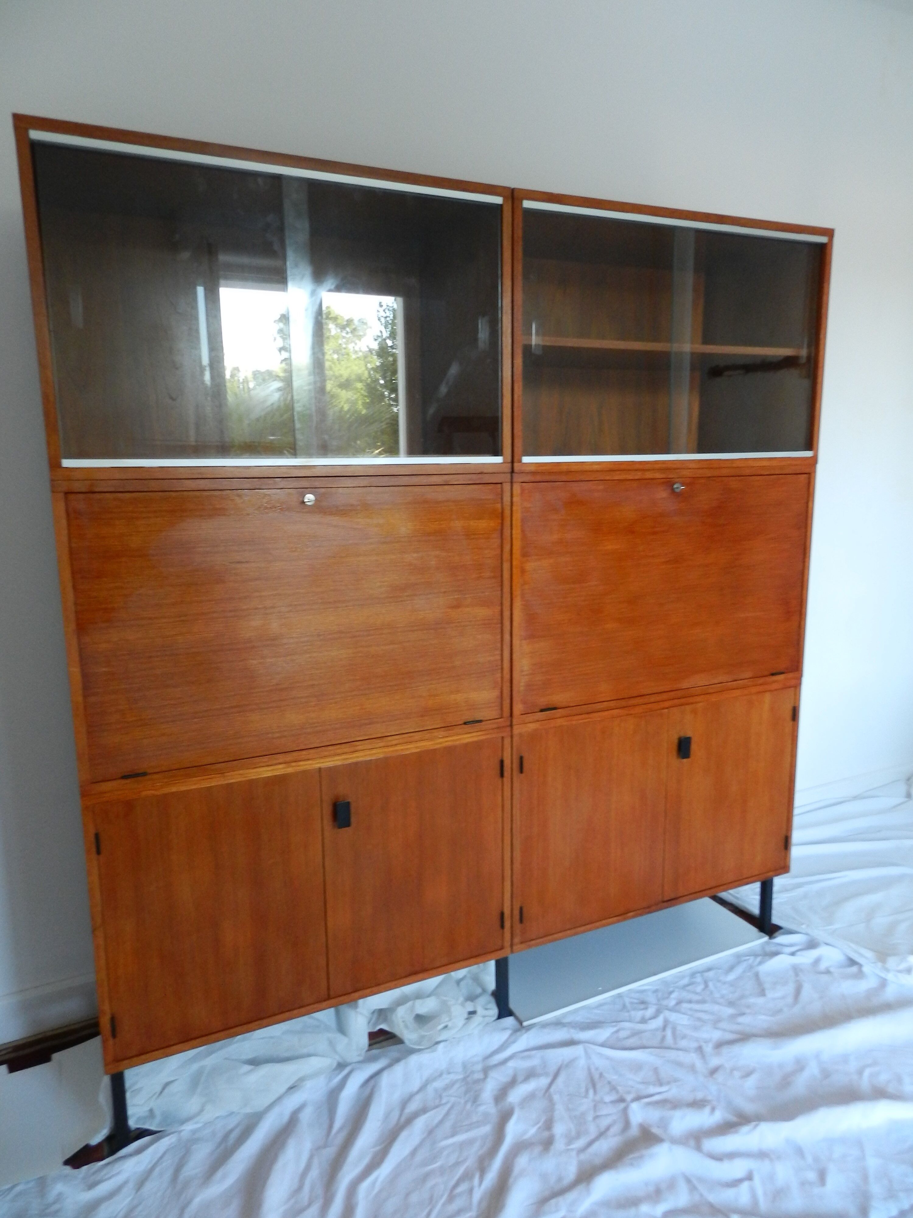 Living from the 60s/70s including 6 elements