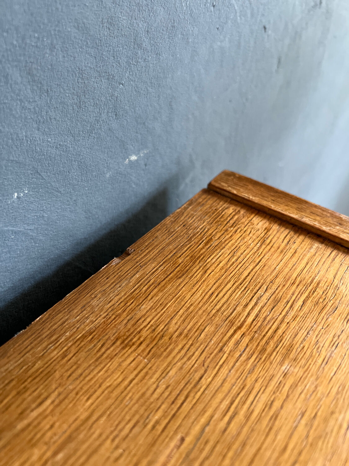 Vintage chest of drawers