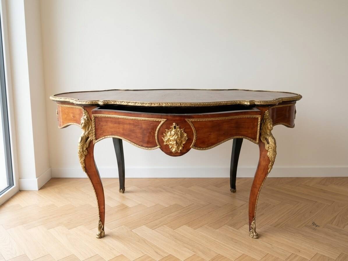 Napoleon Table