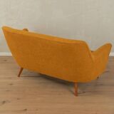 Charming cocktail sofa