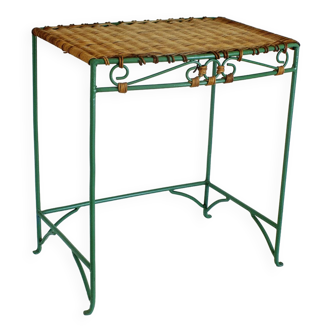 Table d'appoint vintage en osier avec cadre en fer vert vannerie en rotin