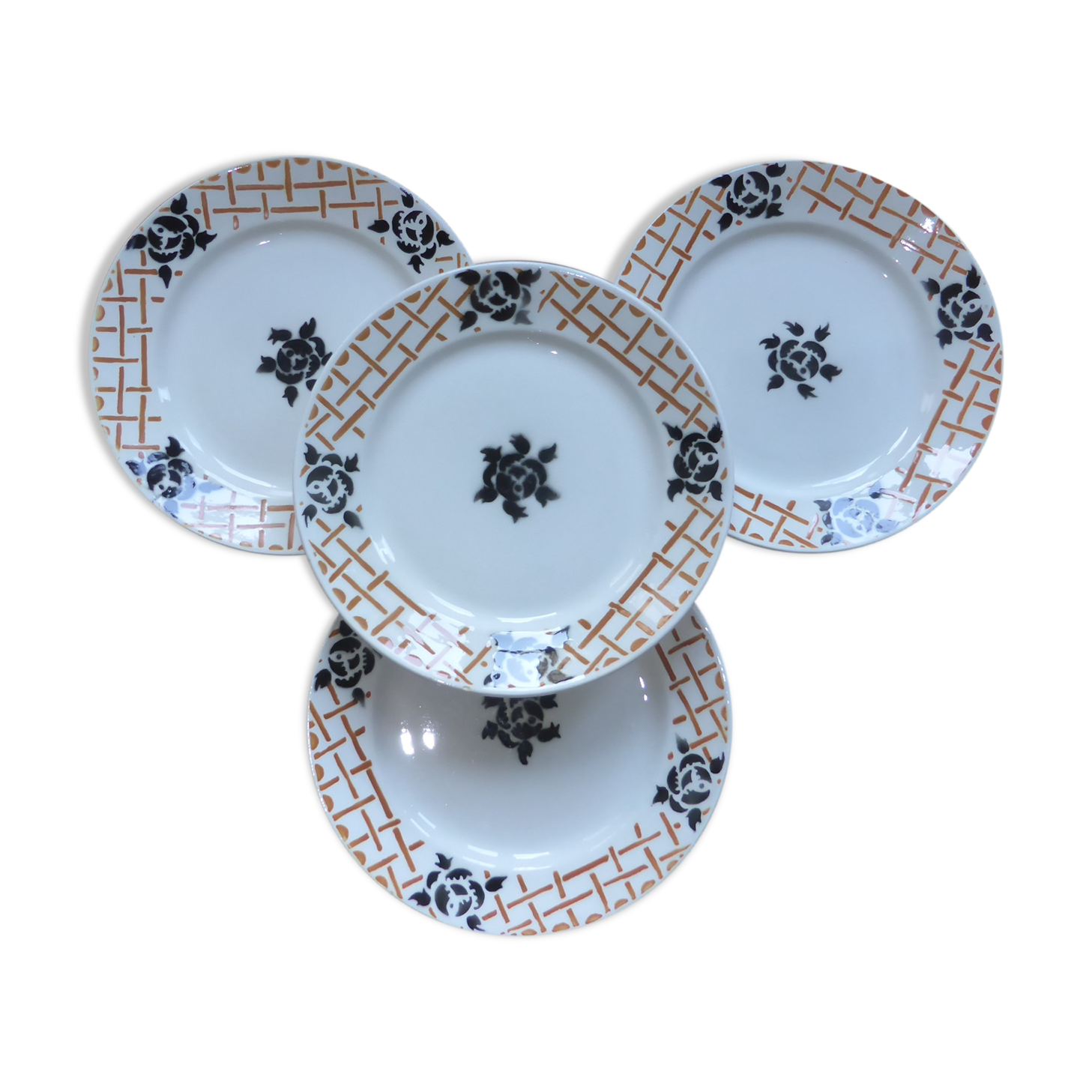 4 flat plates of Badonviller porcelain model Roscoff 2008105
