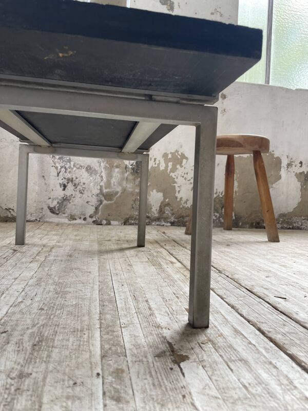 Table basse années 50 en ardoise