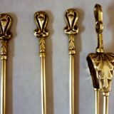 Servant, accessories fireplace, marked chiseled bronze and brass, 5 pieces