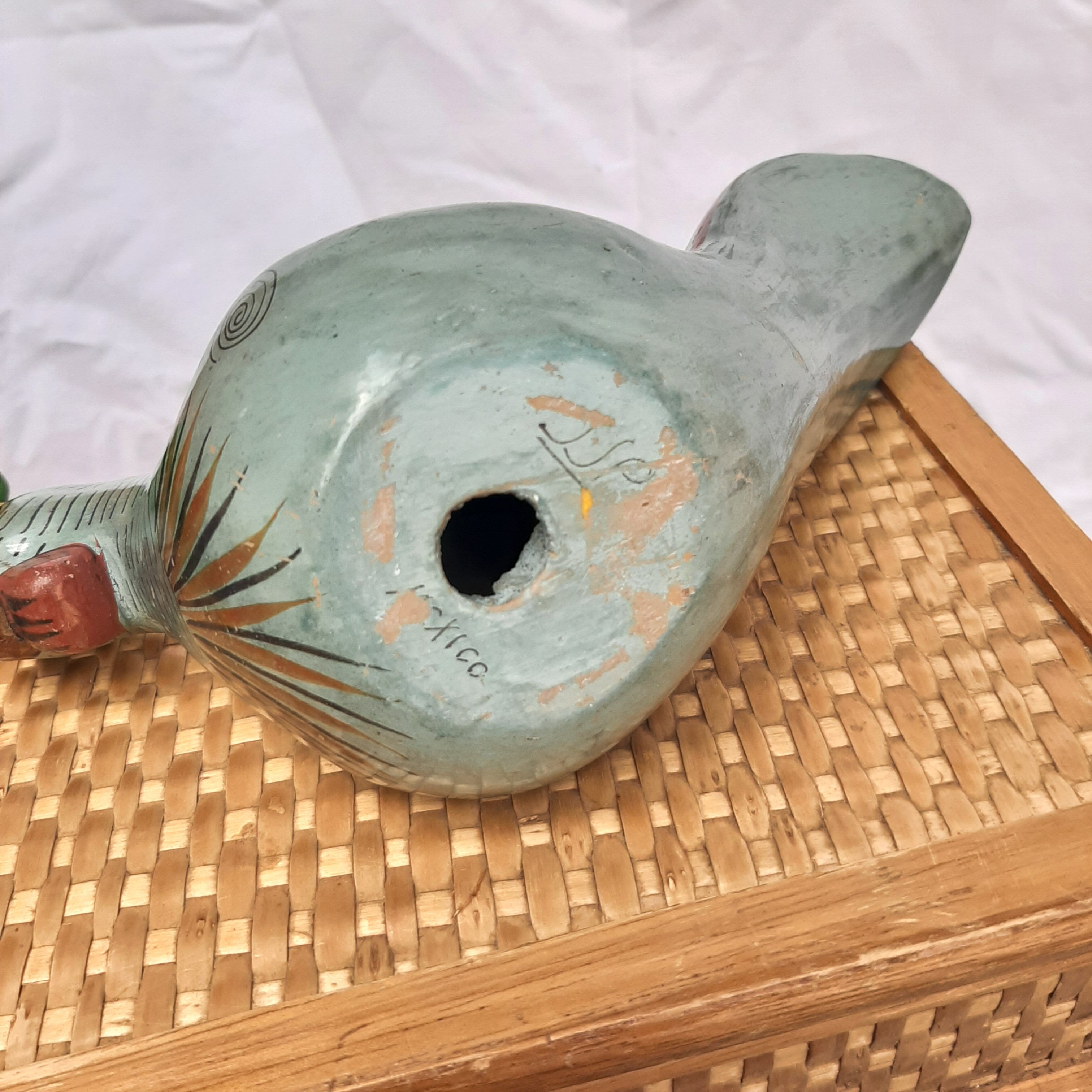 Ceramic vintage hen Handicrafts from Mexico