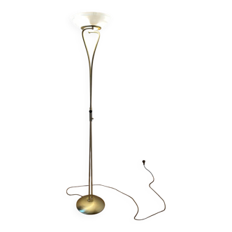 Vintage Italian floor lamp from 1983 in gilded brass and opaline glass – halogen