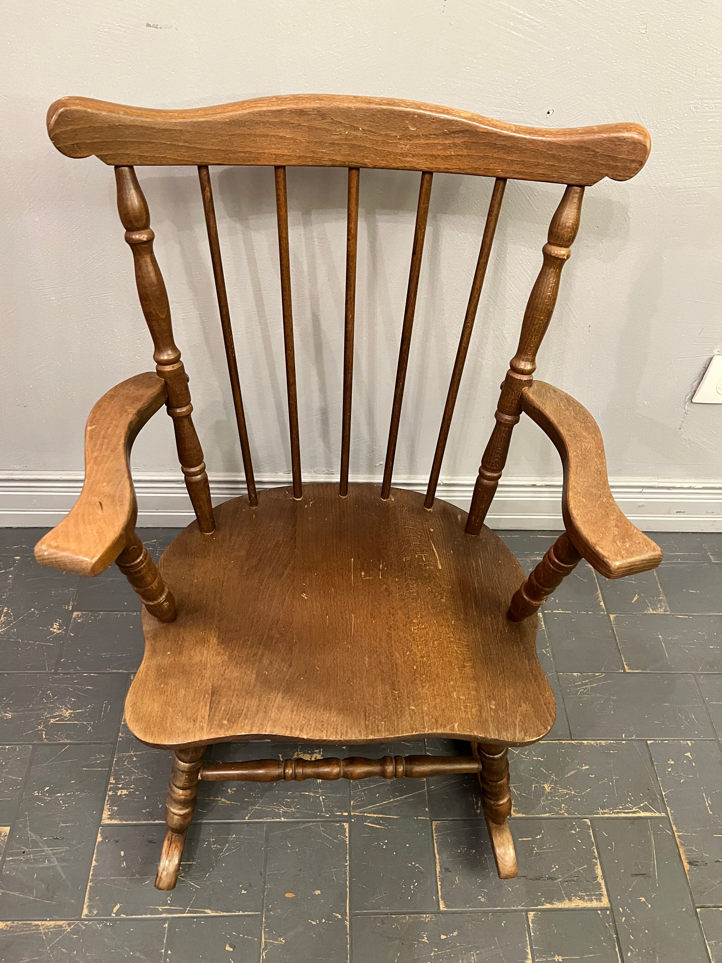 Vintage rocking-chair