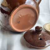 Brown teapot