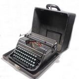 Underwood Universal Typewriter