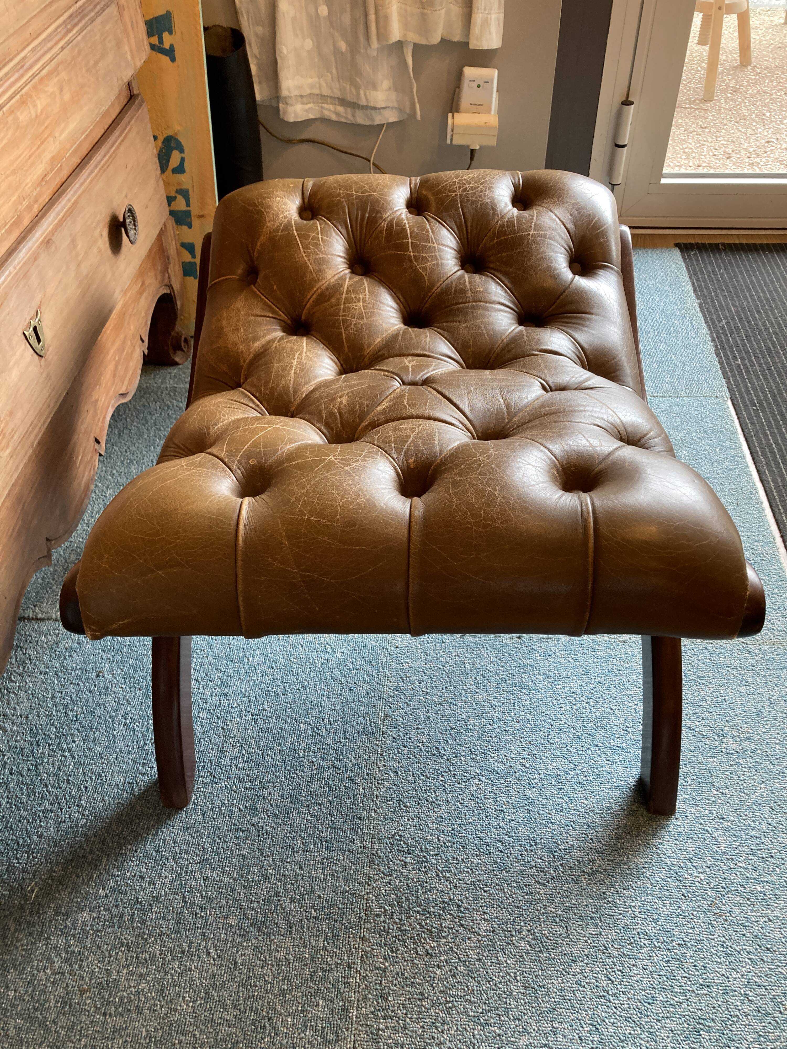 Chesterfield stool