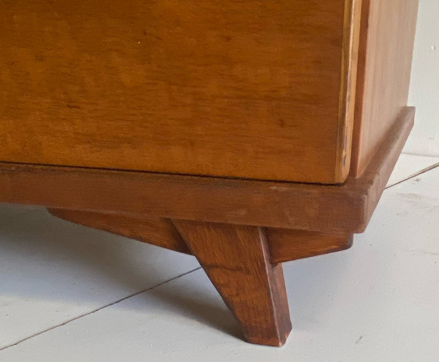 Vintage chiffonier chest of drawers