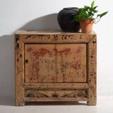 Ancien buffet rouge oriental (vers 1890)