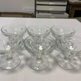 Coupes en verre transparentes anciennes