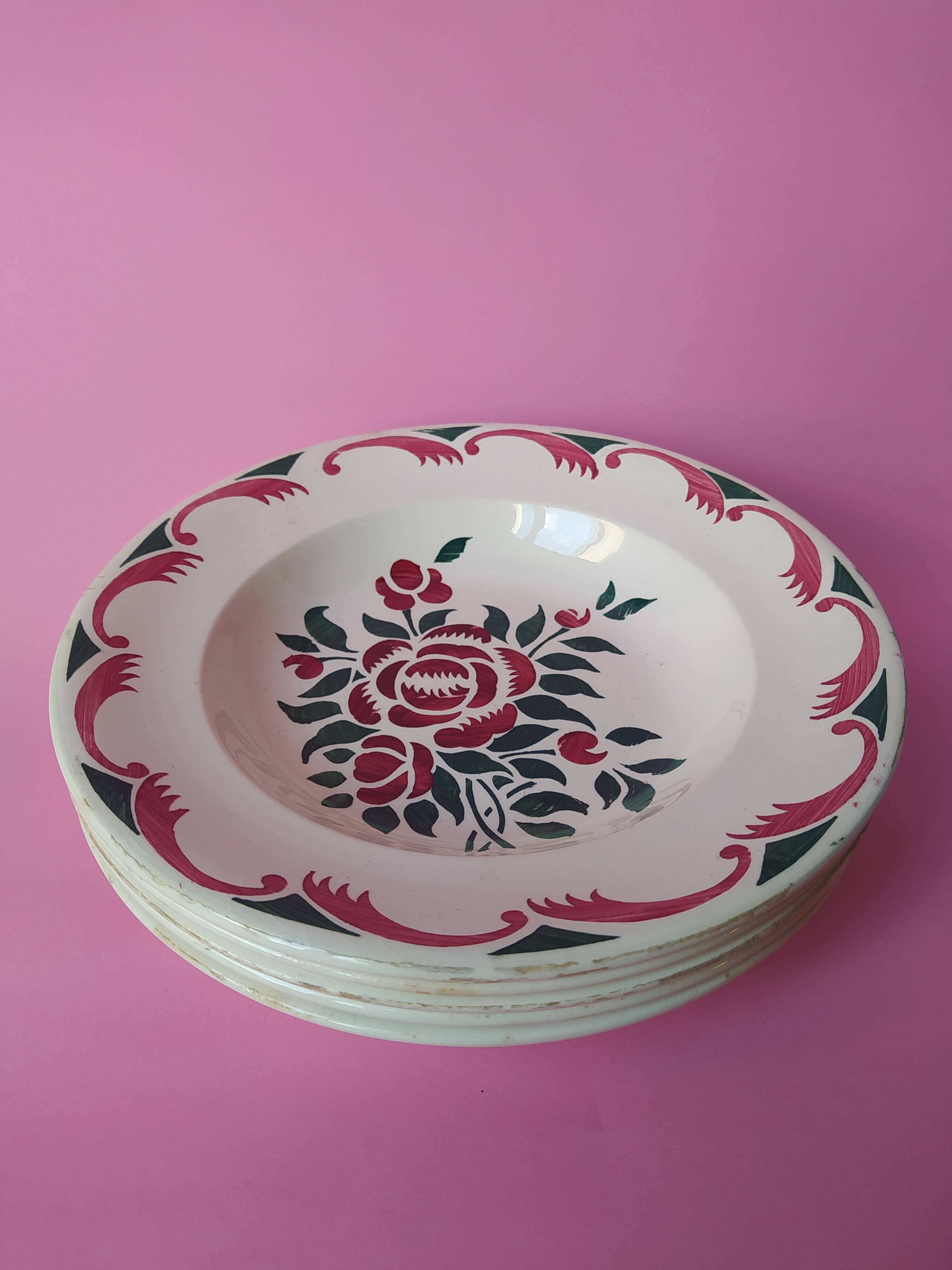 5 old soup plates from the French manufacturer LONGWY, Alsace model. Vintage.