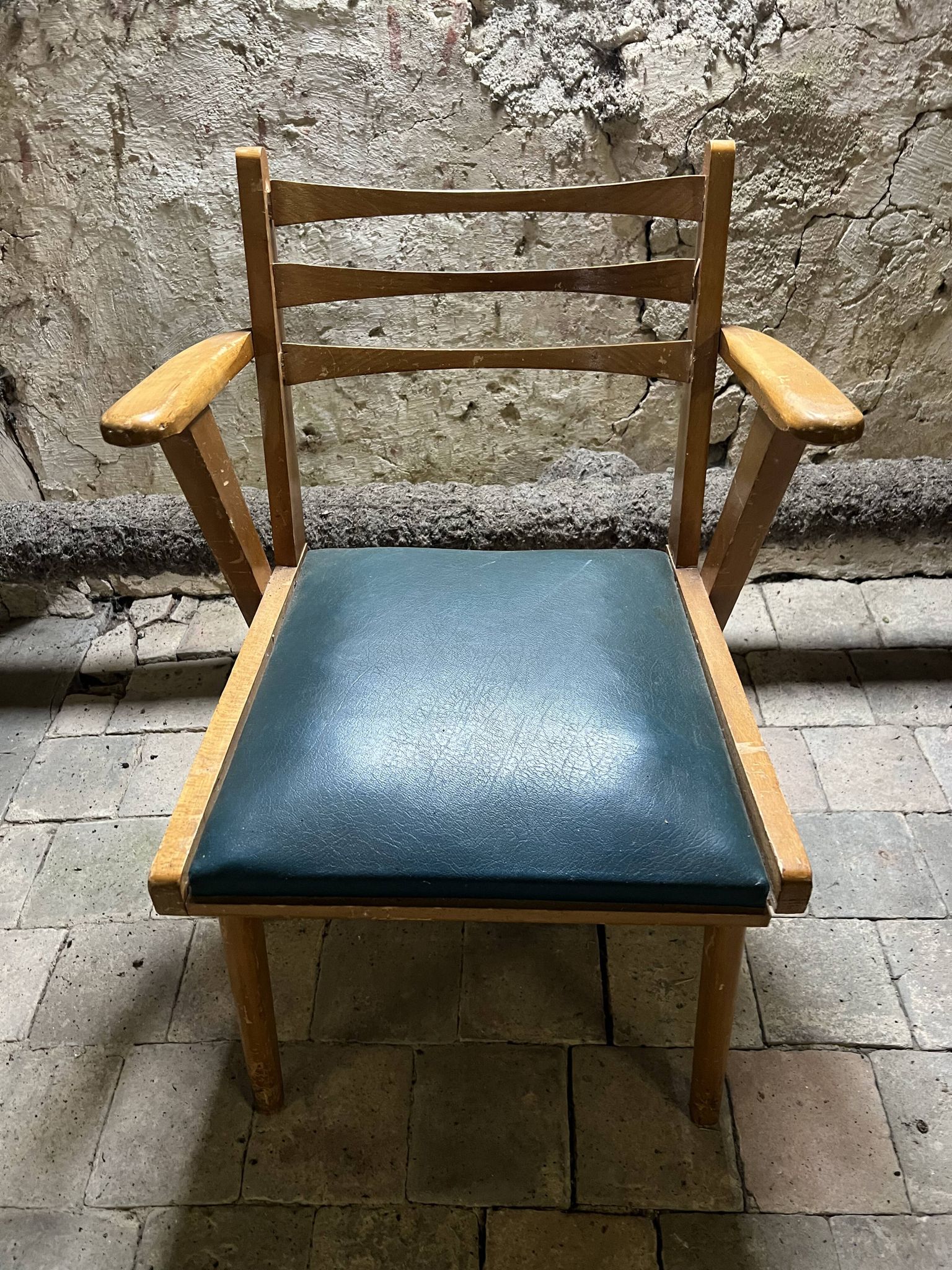 Pair of vintage modernist armchairs from the 50s