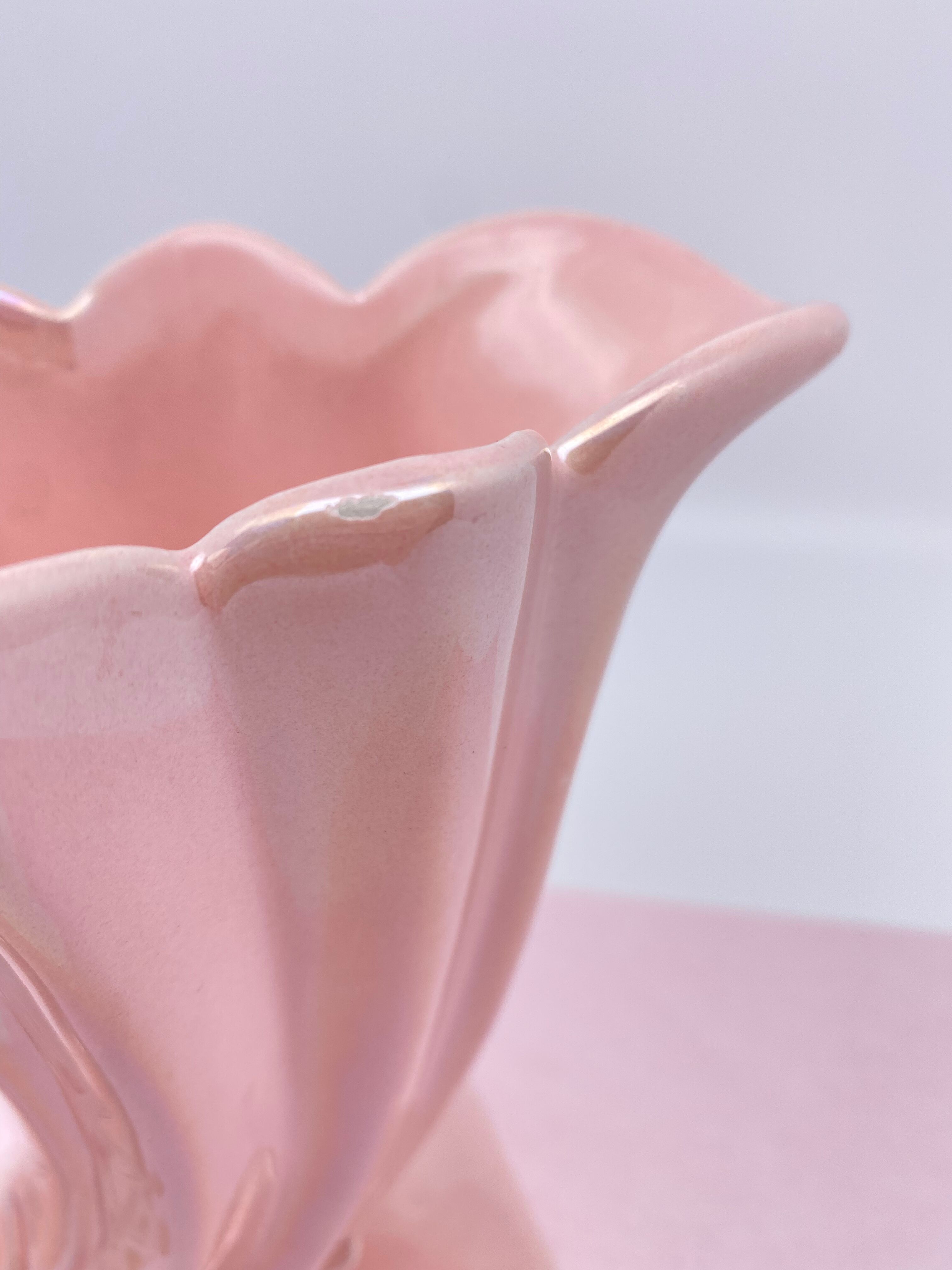 Iridescent pink vase year 80