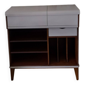 Vinyl furniture by Rød Sødgren