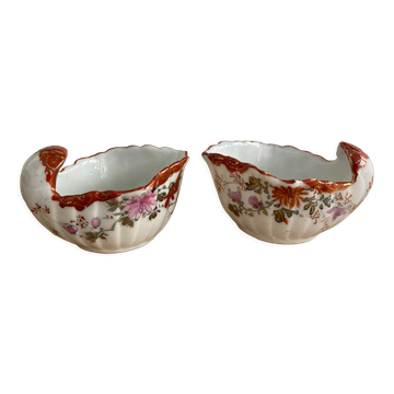 Pair of salerons shell Louis XV style porcelain of the nineteenth