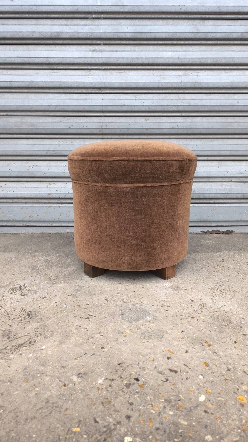 1960s velvet pouf