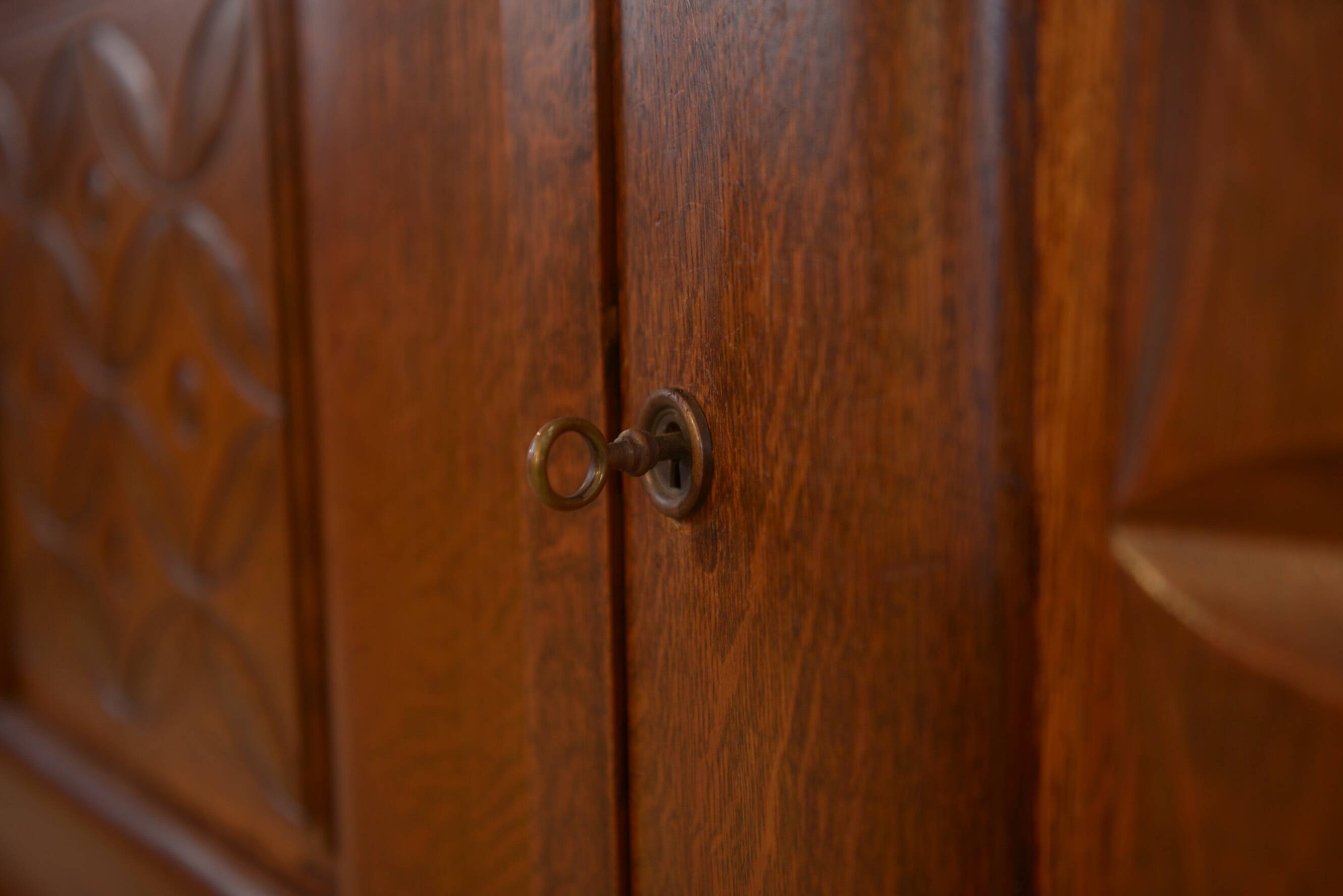 3-door sideboard in solid oak with curved legs, 1950s