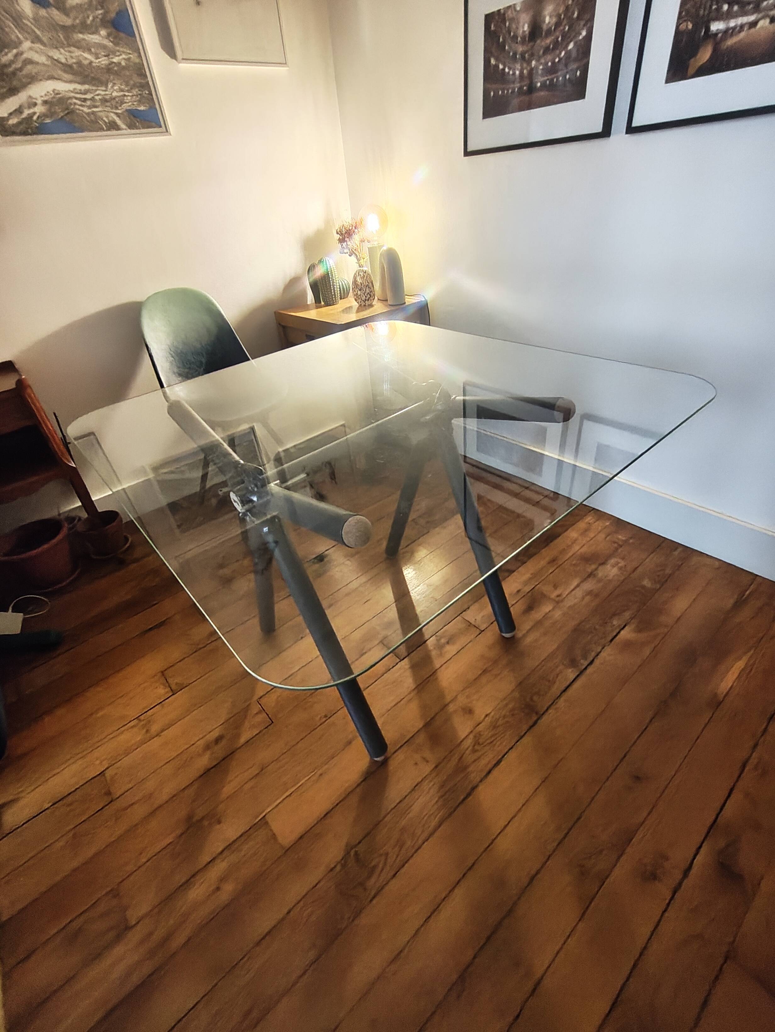 Clavex square table for 4 people – Maximum