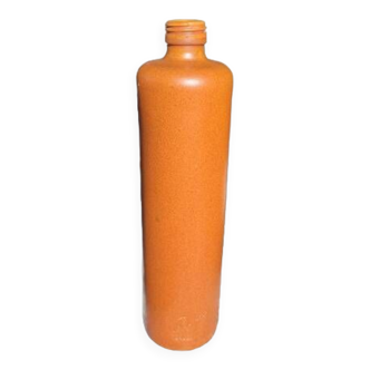 0.7 liter stoneware bottle