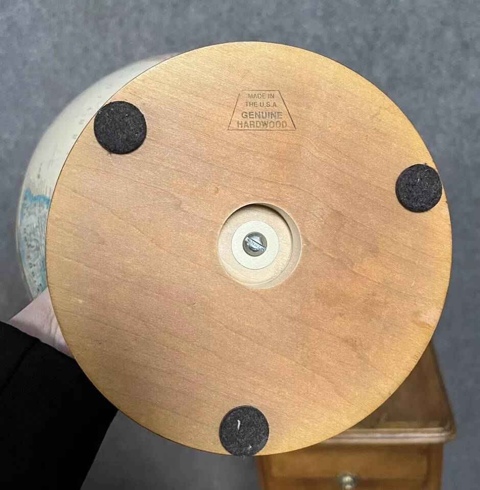 Replogle Globes USA brand terrestrial globe, 20th century circa 1970