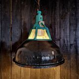 „Alma“ ukrainische Industrie Lampe Grün / Schwarz