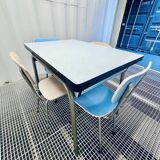 Blue vintage formica table - 4 chairs - extensions