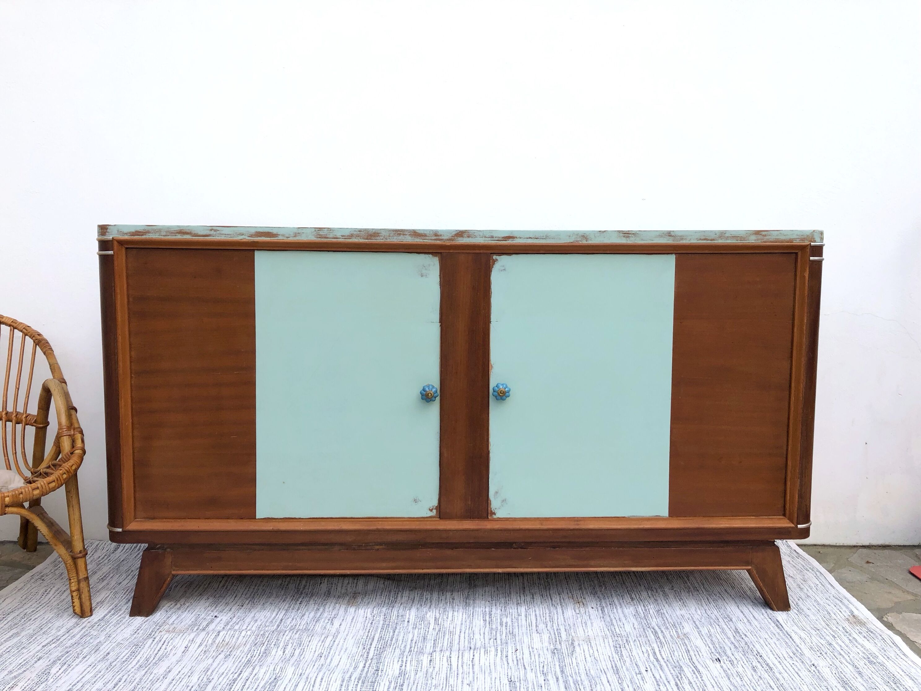 Sideboard