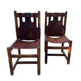 Deux chaises en cuir des années 1970